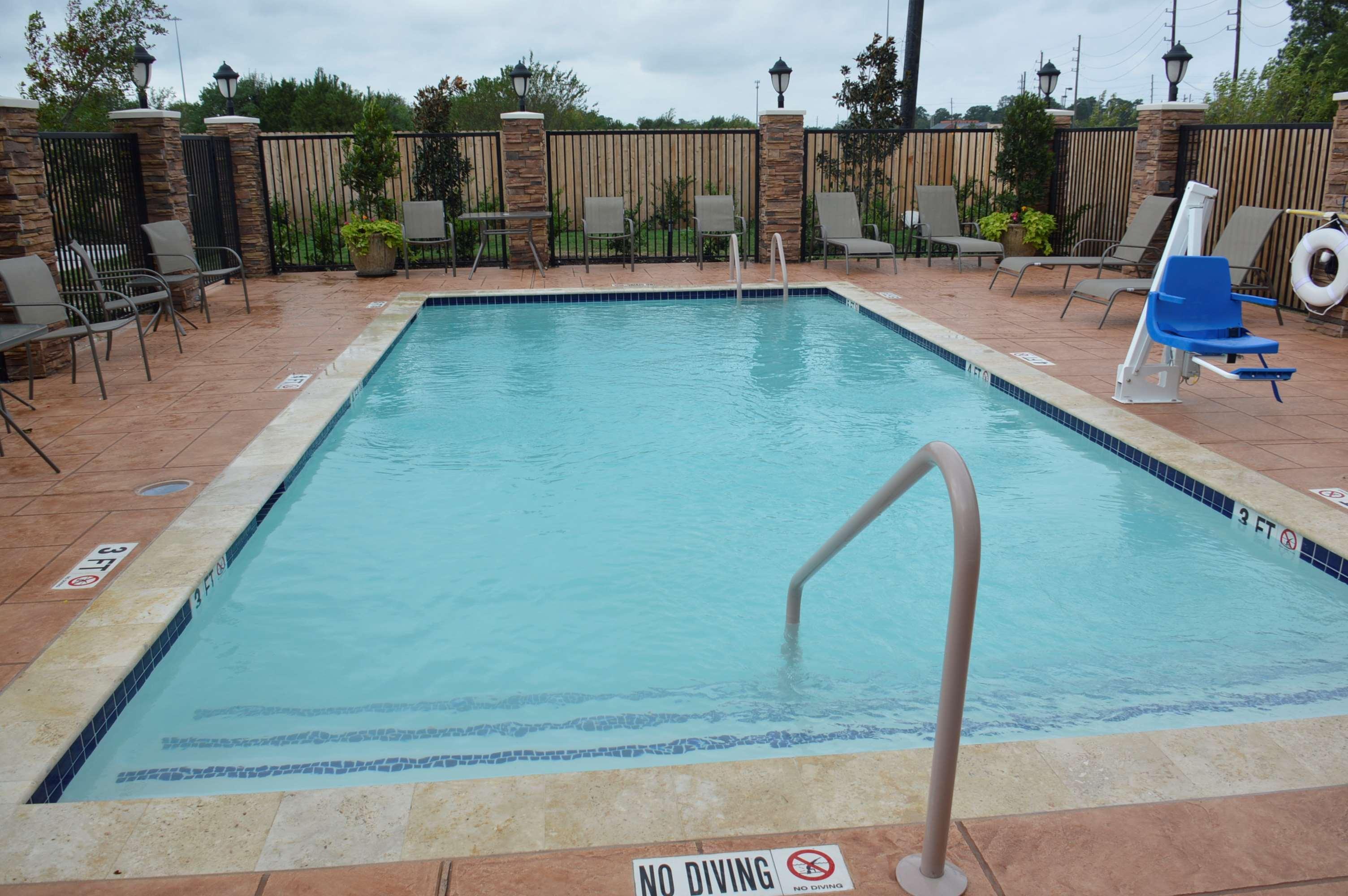 Best Western Plus Spring Inn & Suites Exterior foto